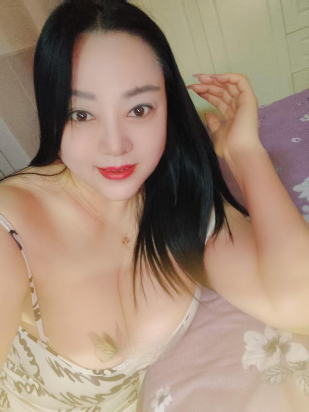 熟女柳艺真复出