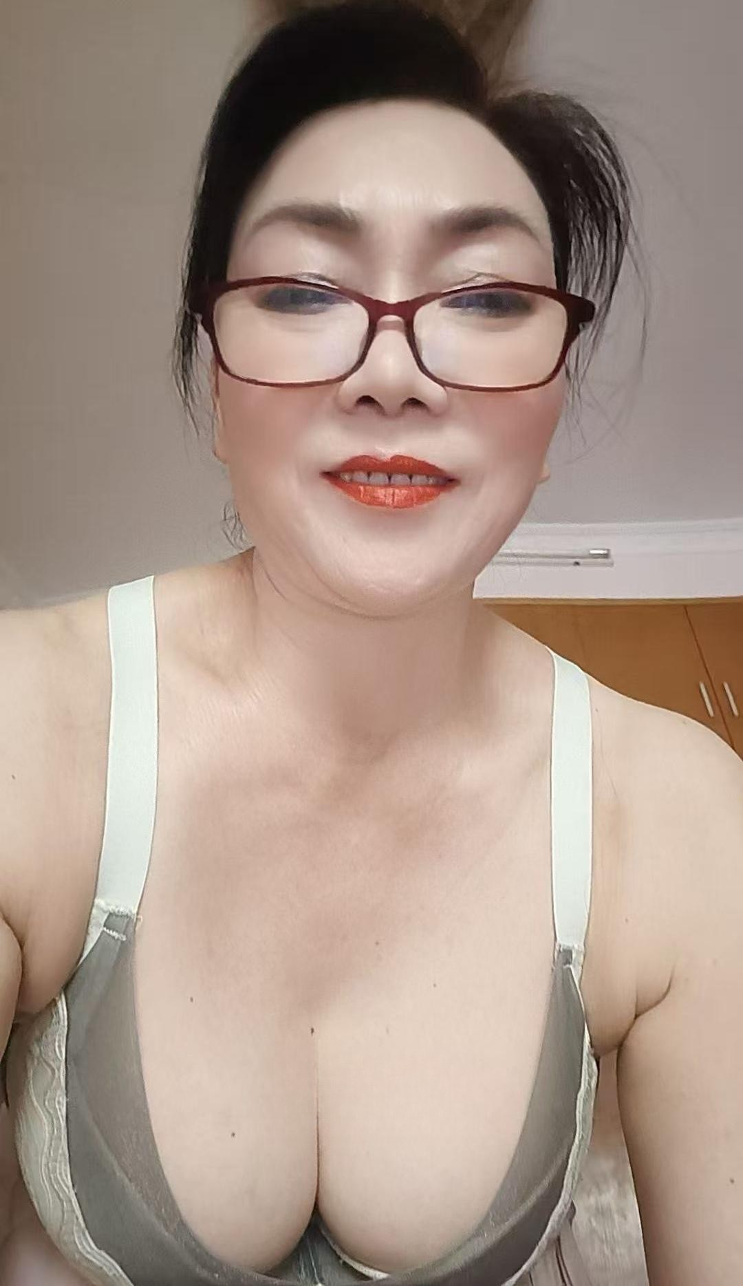 熟女妈妈