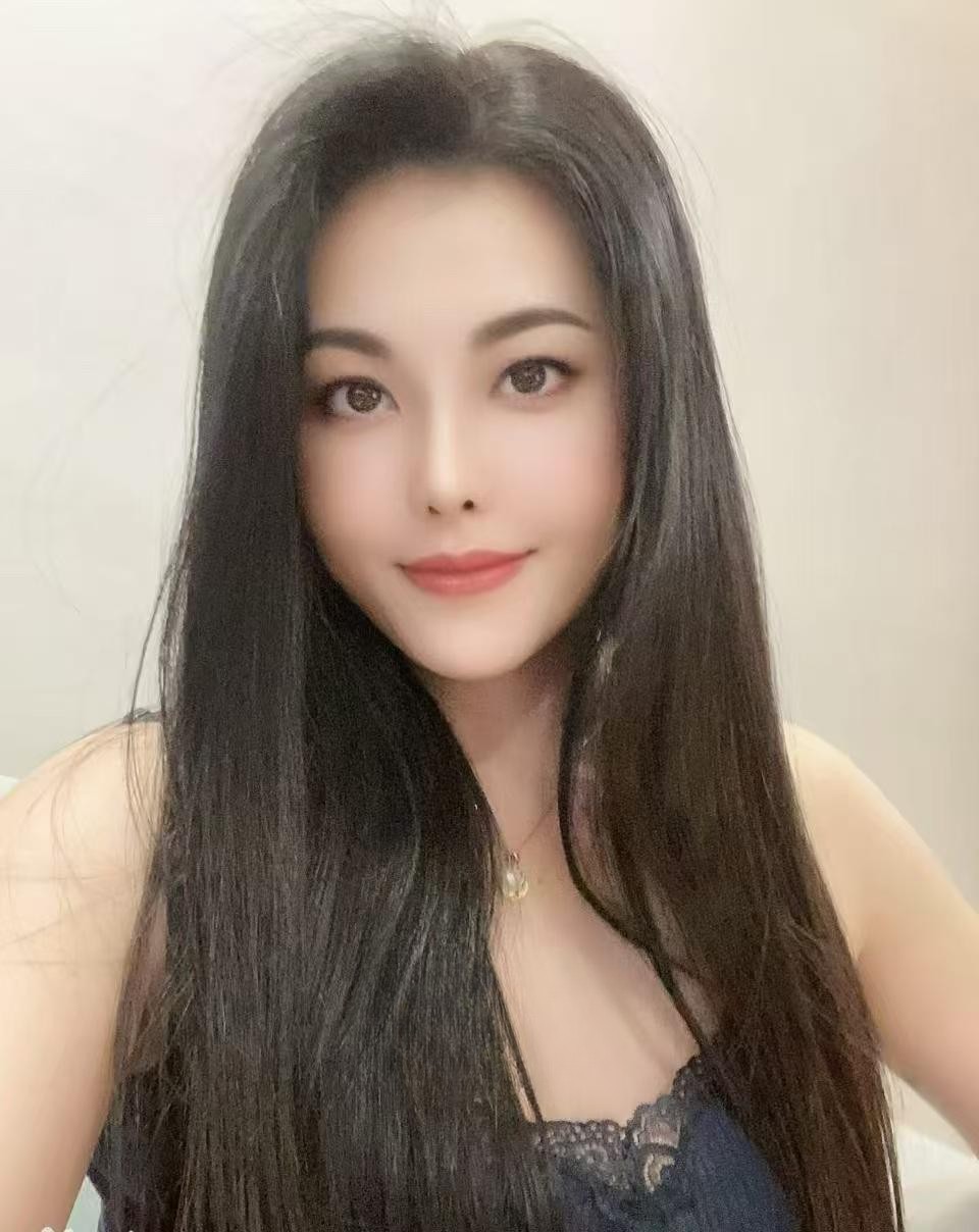 长腿骚姐姐lisa