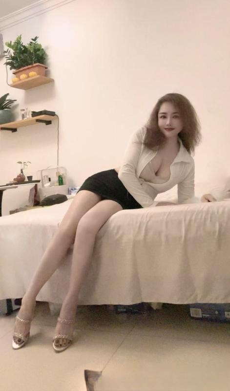 大波浪少妇
