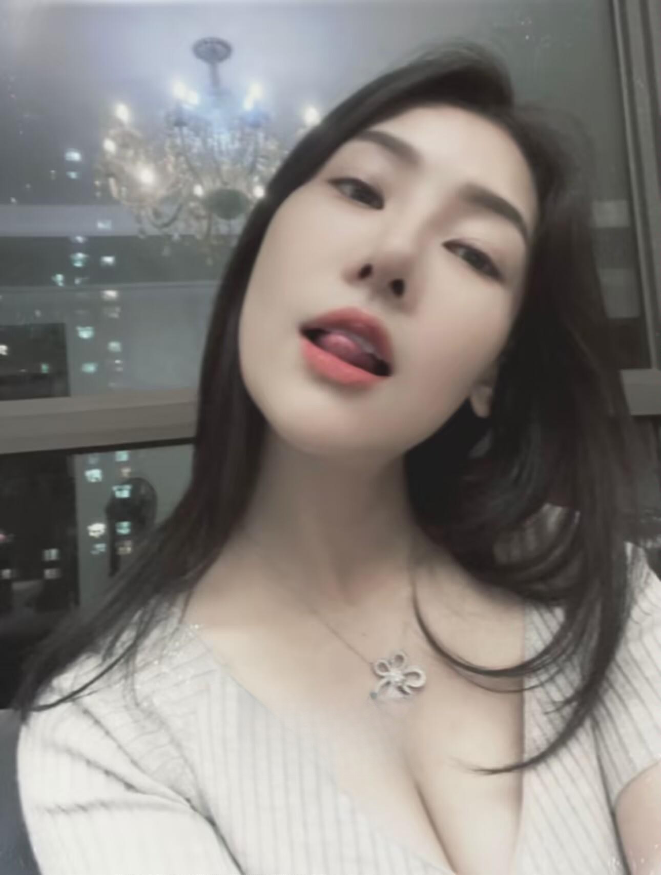 紧致骚骚小妹妹