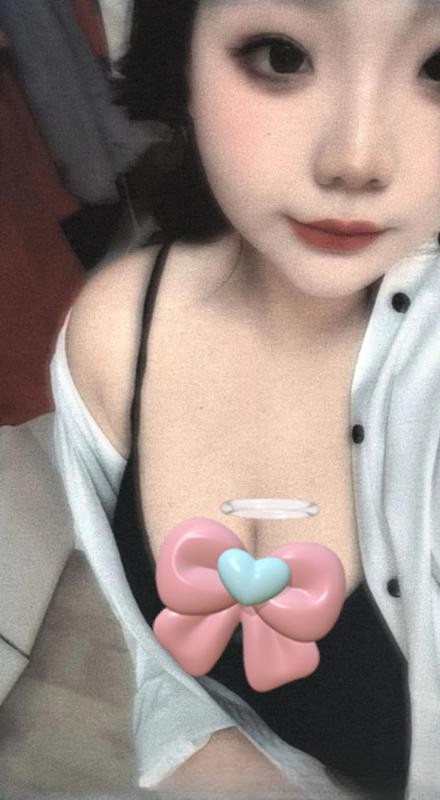 大奶嫩妹瑶瑶