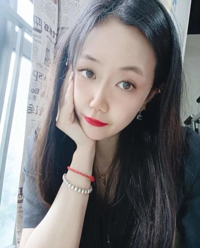 岳麓美腿少妇