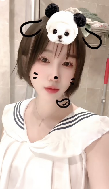 小不点静静