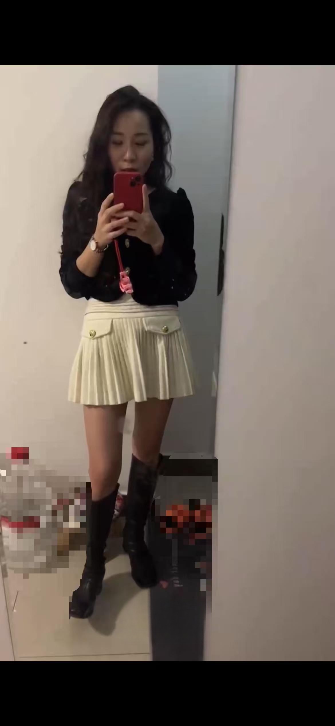 美乳骚气御姐