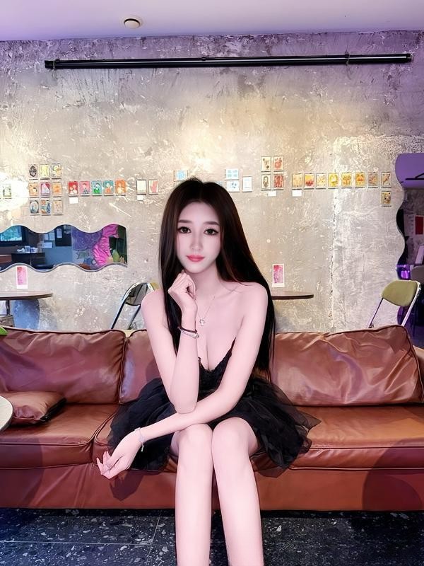 出击风骚丽丽