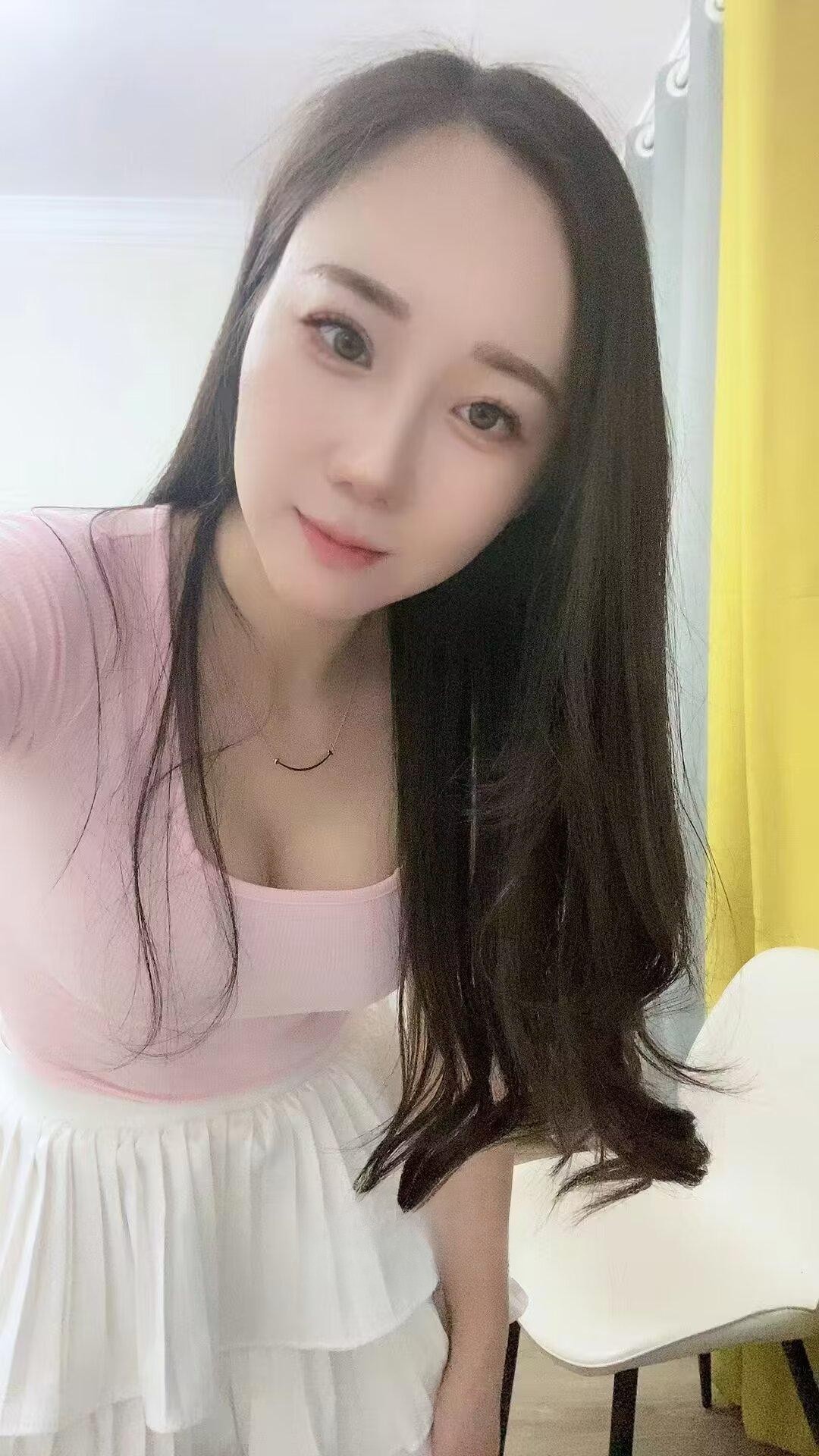 宝山伊伊