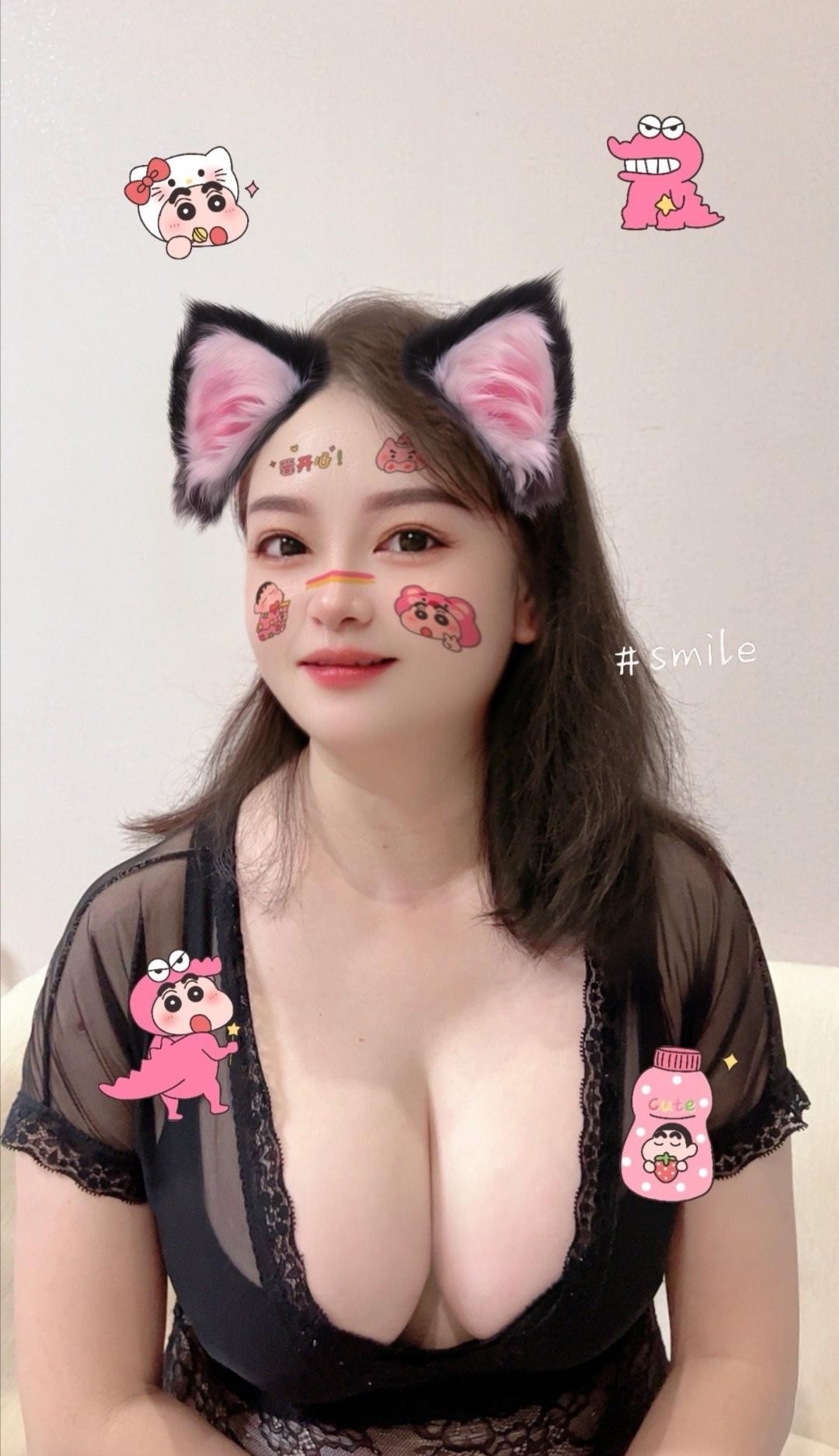 体验下沙巨乳熟妇静雯
