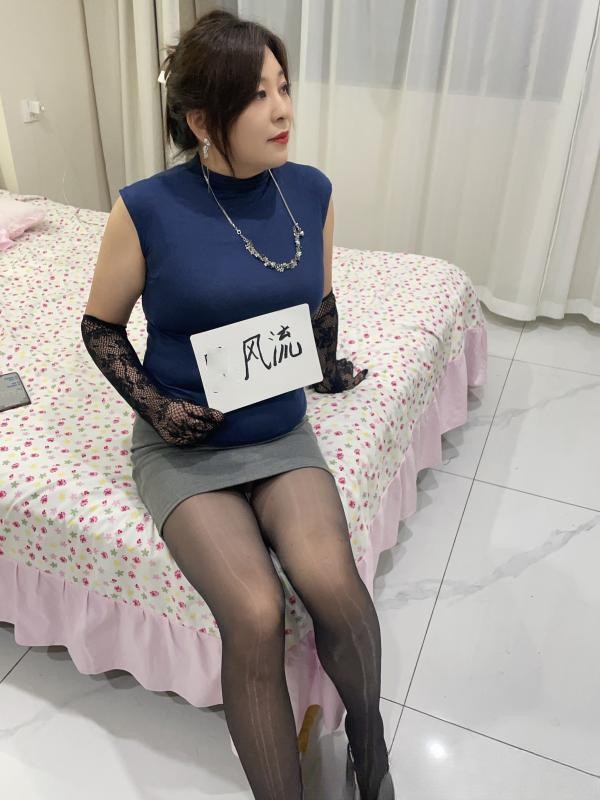 杭州巨乳激情美妇