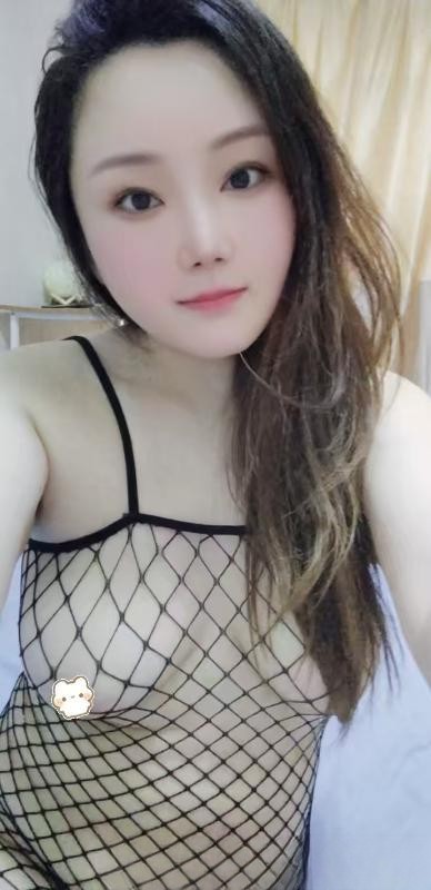微胖大乳骚女