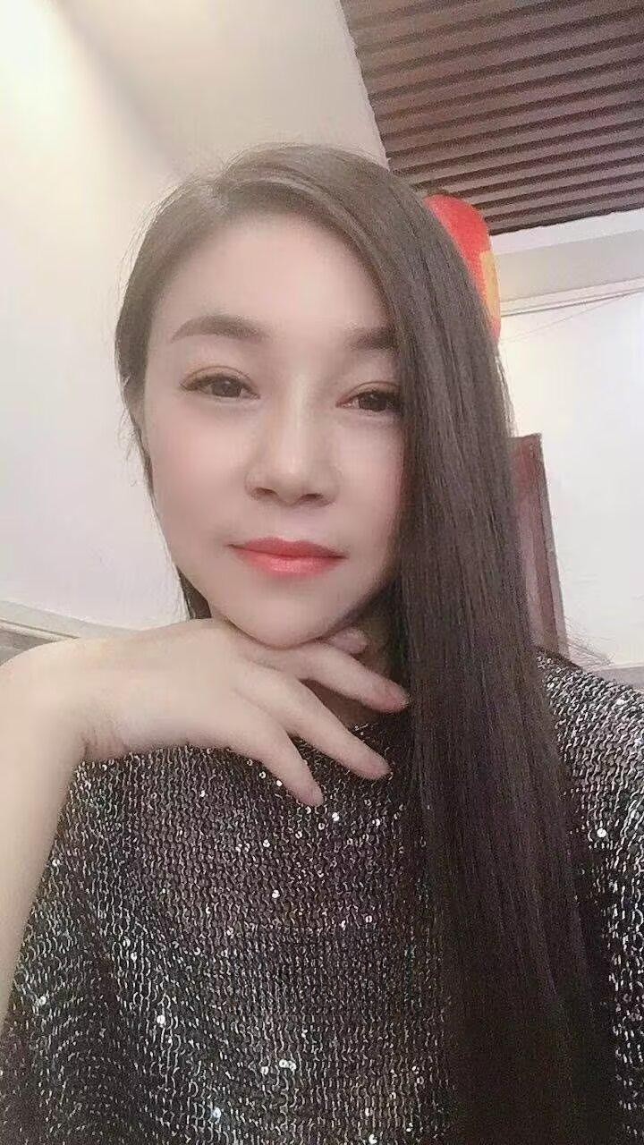 天河熟女小莉