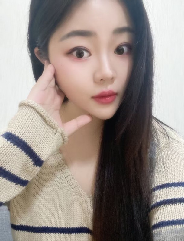 性价比紧致姑娘