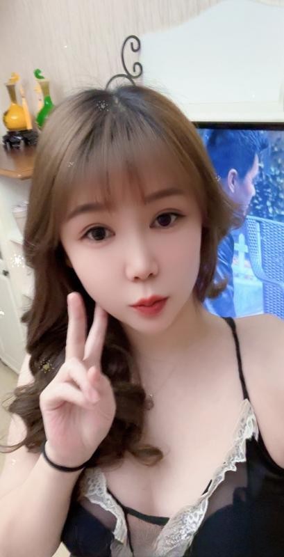 性感丰满小骚货