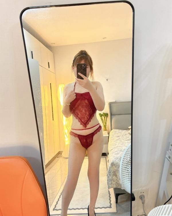 性感丰满翘臀漫漫