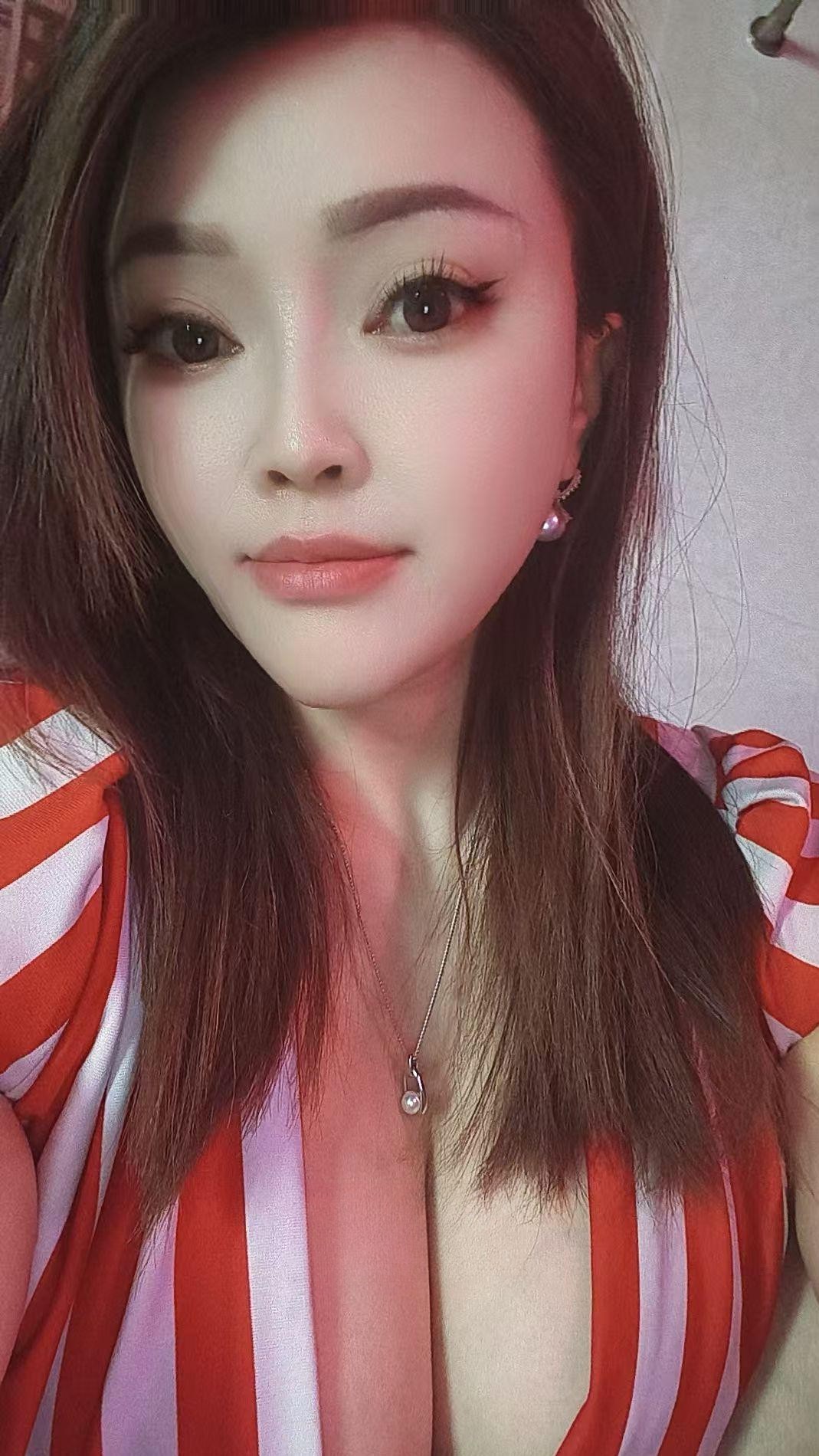 龙首原爆乳少妇