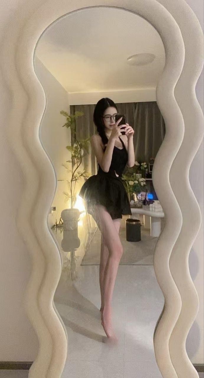 长沙身材好会按摩冷白皮玉足