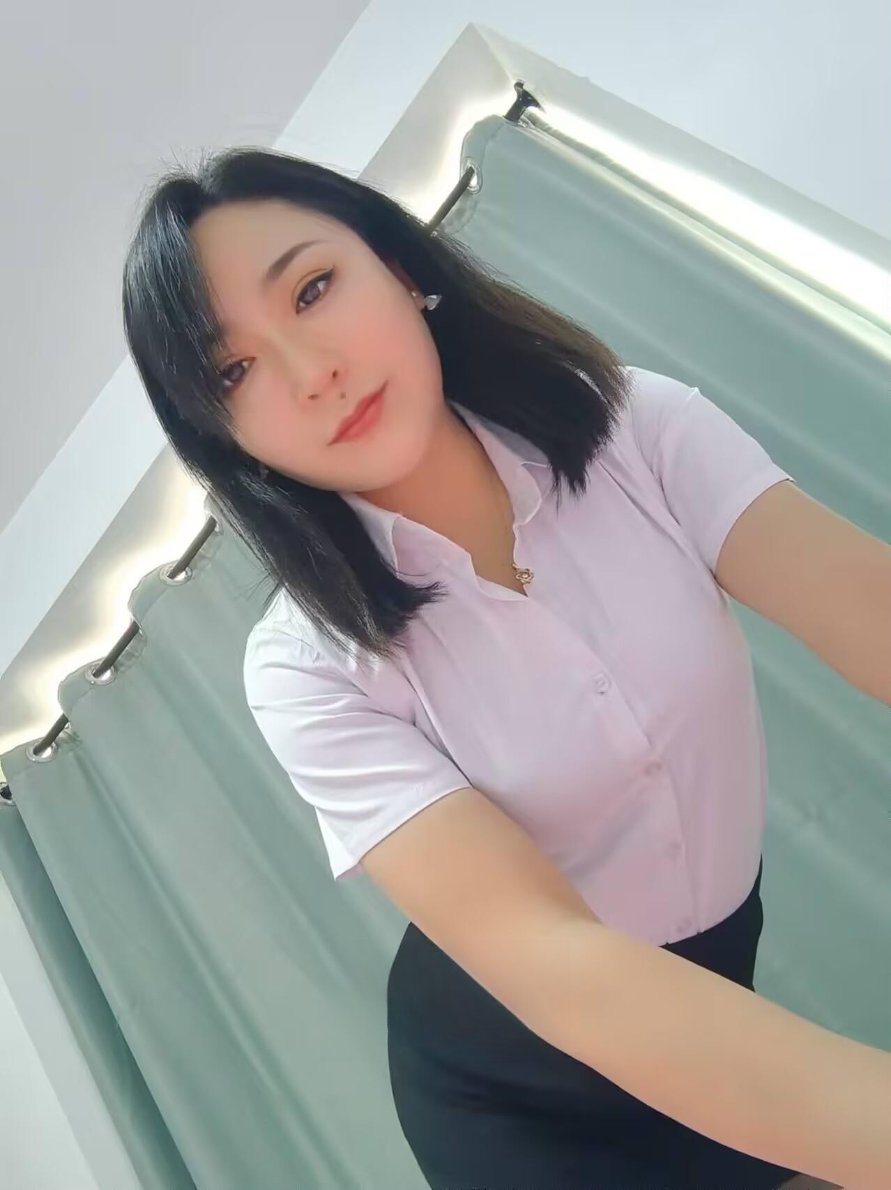 丰台大中小全能型少妇妍妍