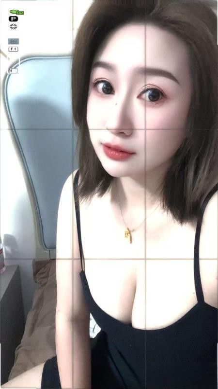 甜辣长腿妹子