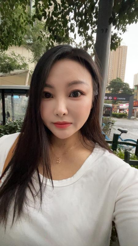 龙首性感少妇茉莉