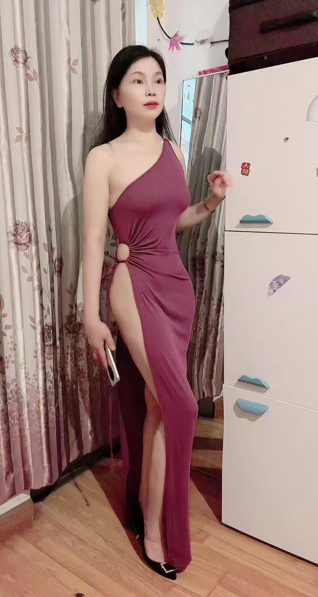 性感长腿少妇
