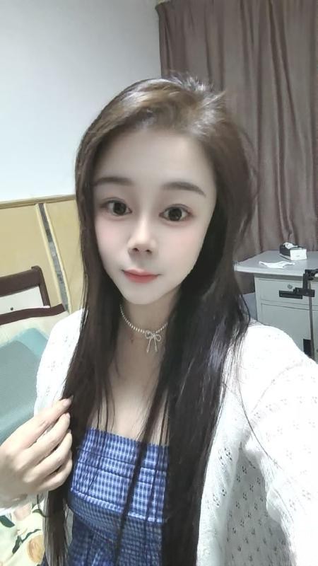 服务型美少妇
