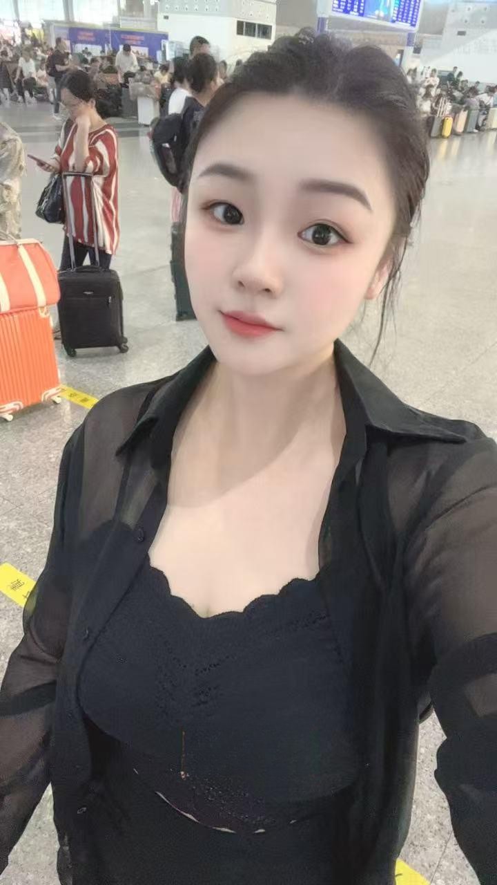 临平大奶少妇欢欢
