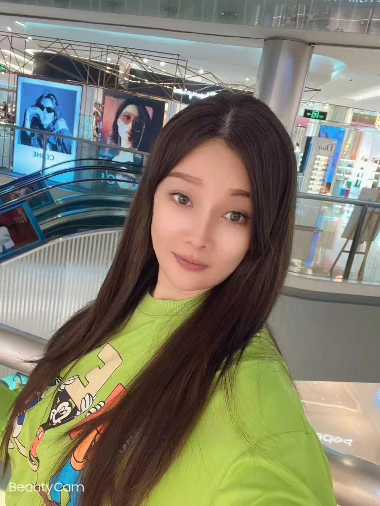 罗湖春风路少妇