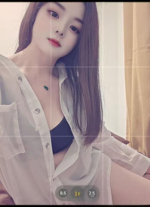 雨花白嫩小骚妇
