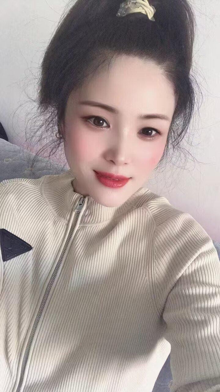 天津大胸小姨子