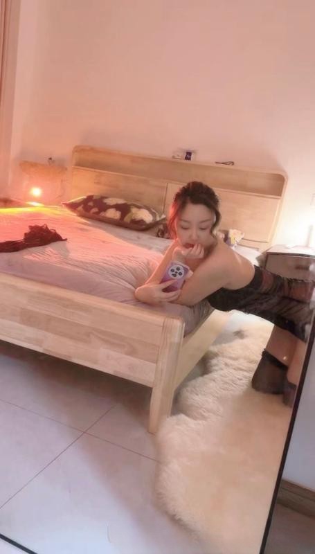 洪山细腰美臀芸溪