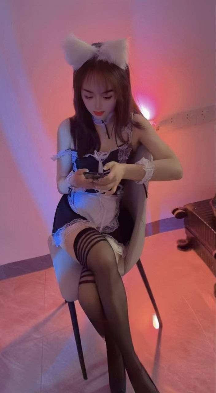 极品身材韵味小姐姐情趣制服