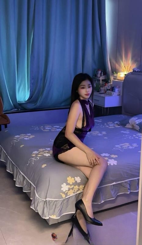 东站风骚邻家少妇