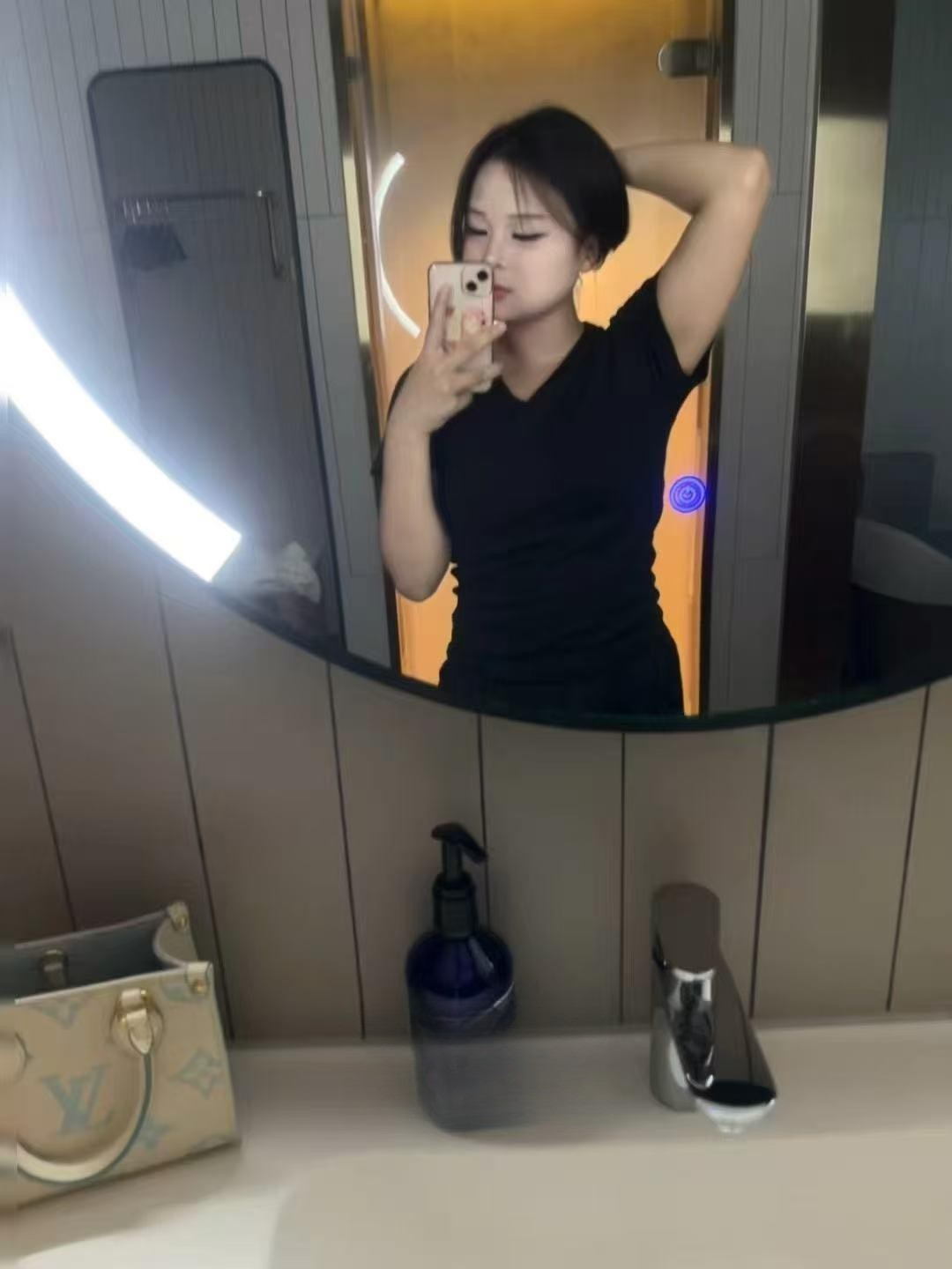 嘉定南翔 00后