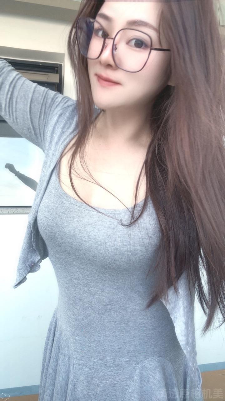 走颜值有奶子水嫩床上尤物
