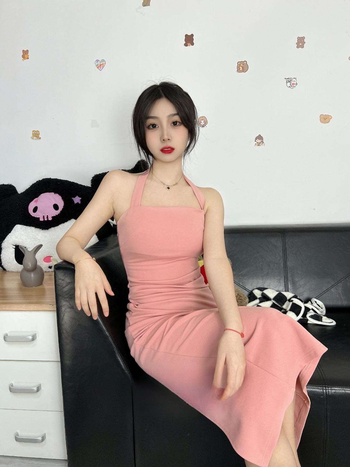 闵行清纯兼职小妹
