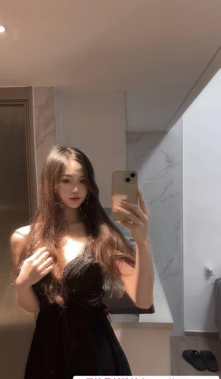 完美颜值别人的女神我的玩物