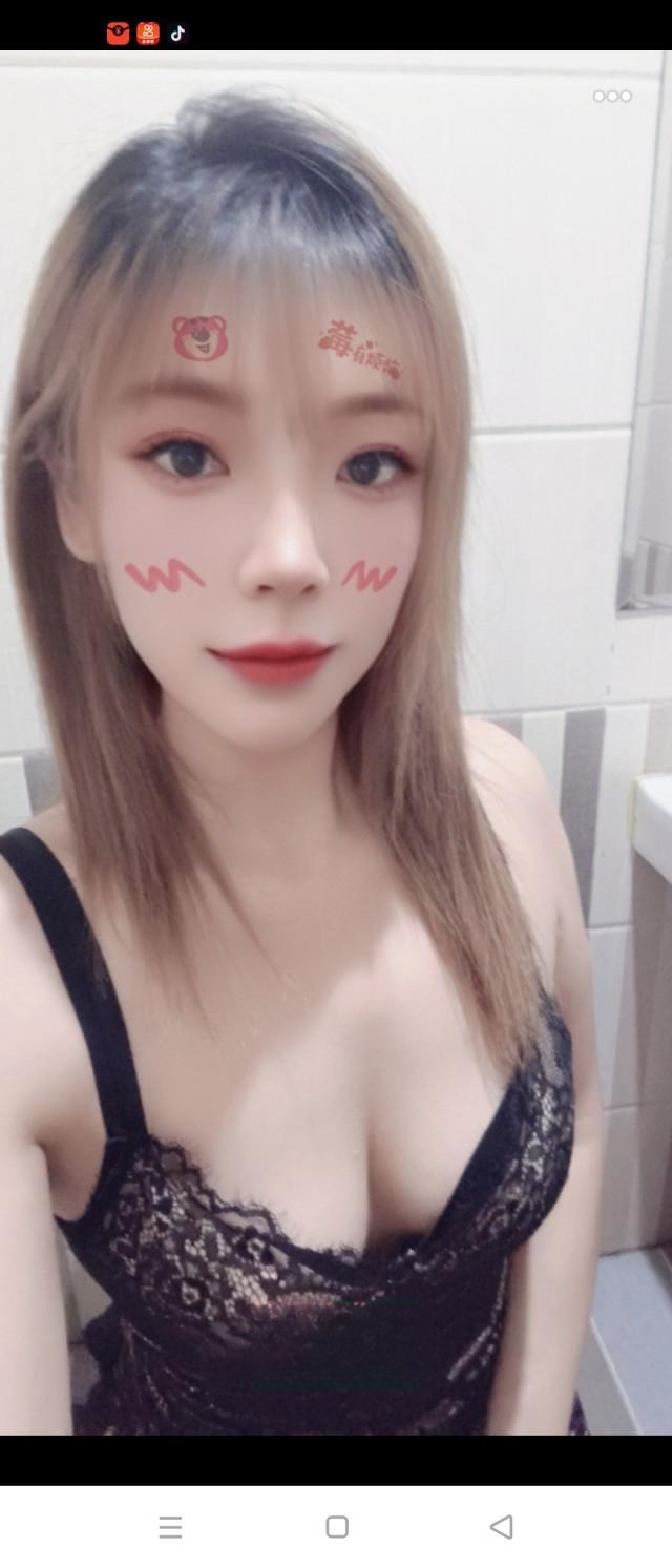 华南性价比小美女