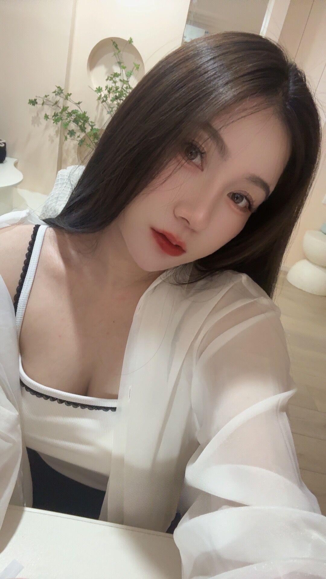 风韵少妇菲儿