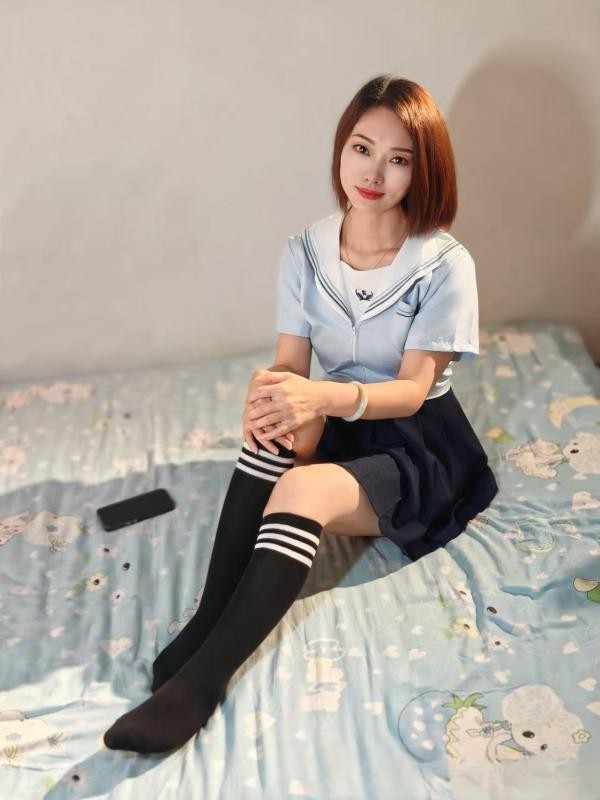 邻家小姐姐