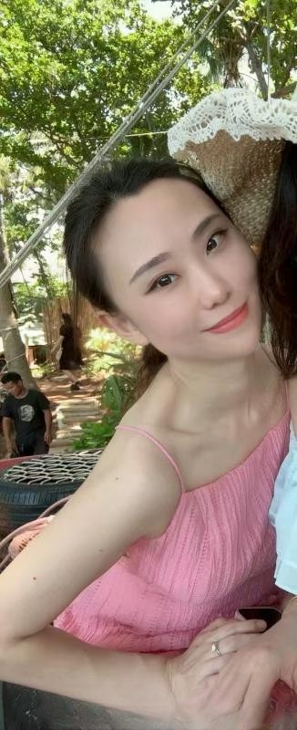 上城妖娆女子玥