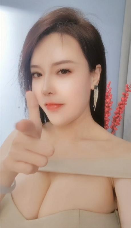 爆乳天后筱桐