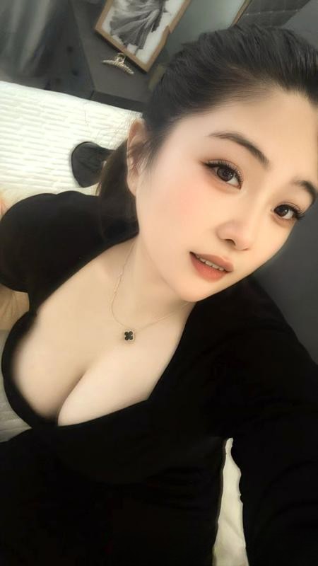 吴中小胖妞冰冰
