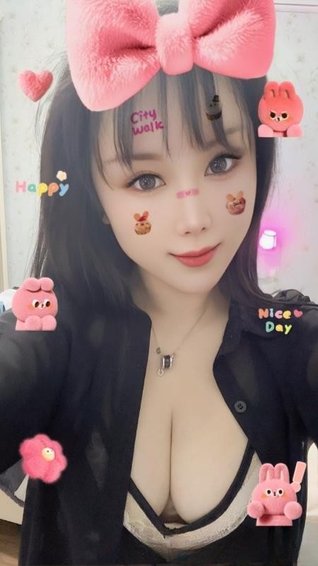 滨江大屁股少妇半夏