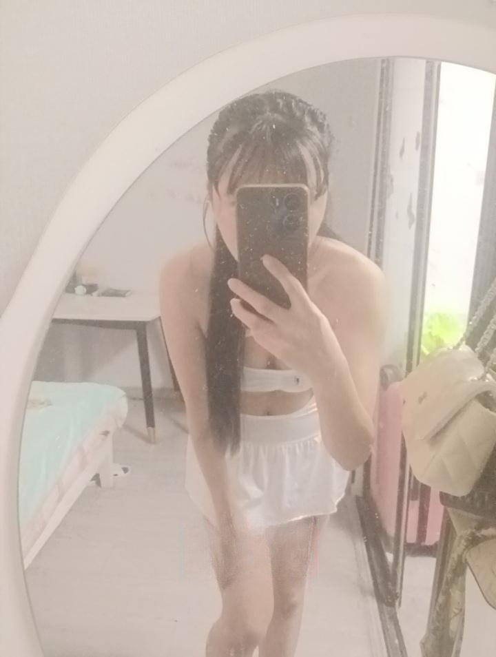 性价比白虎少妇