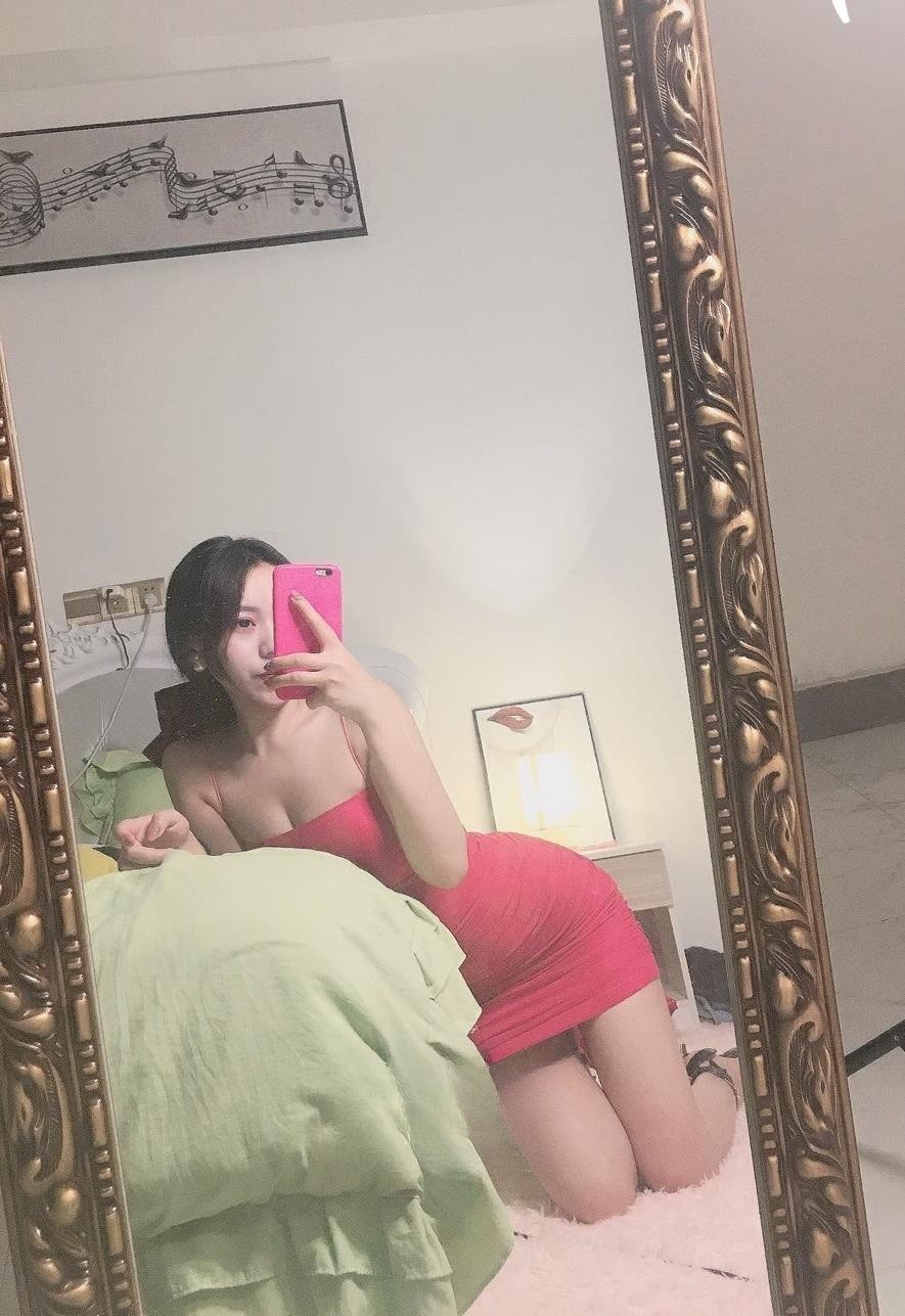 大胸小兰