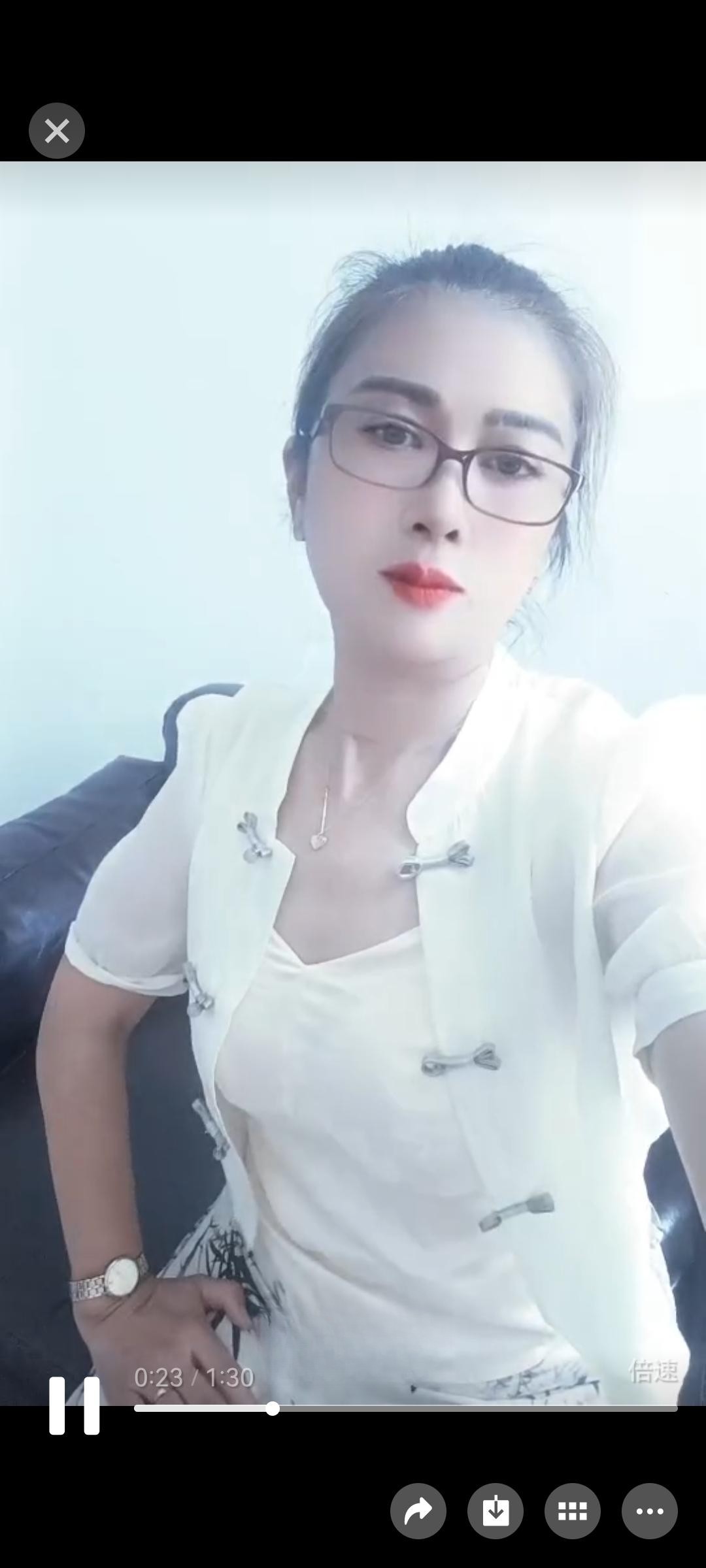眼镜小妹
