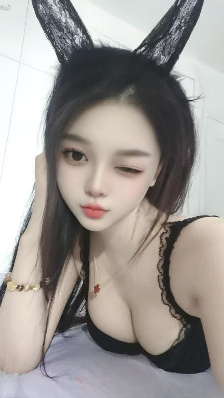 滨江会潮喷的楚涵