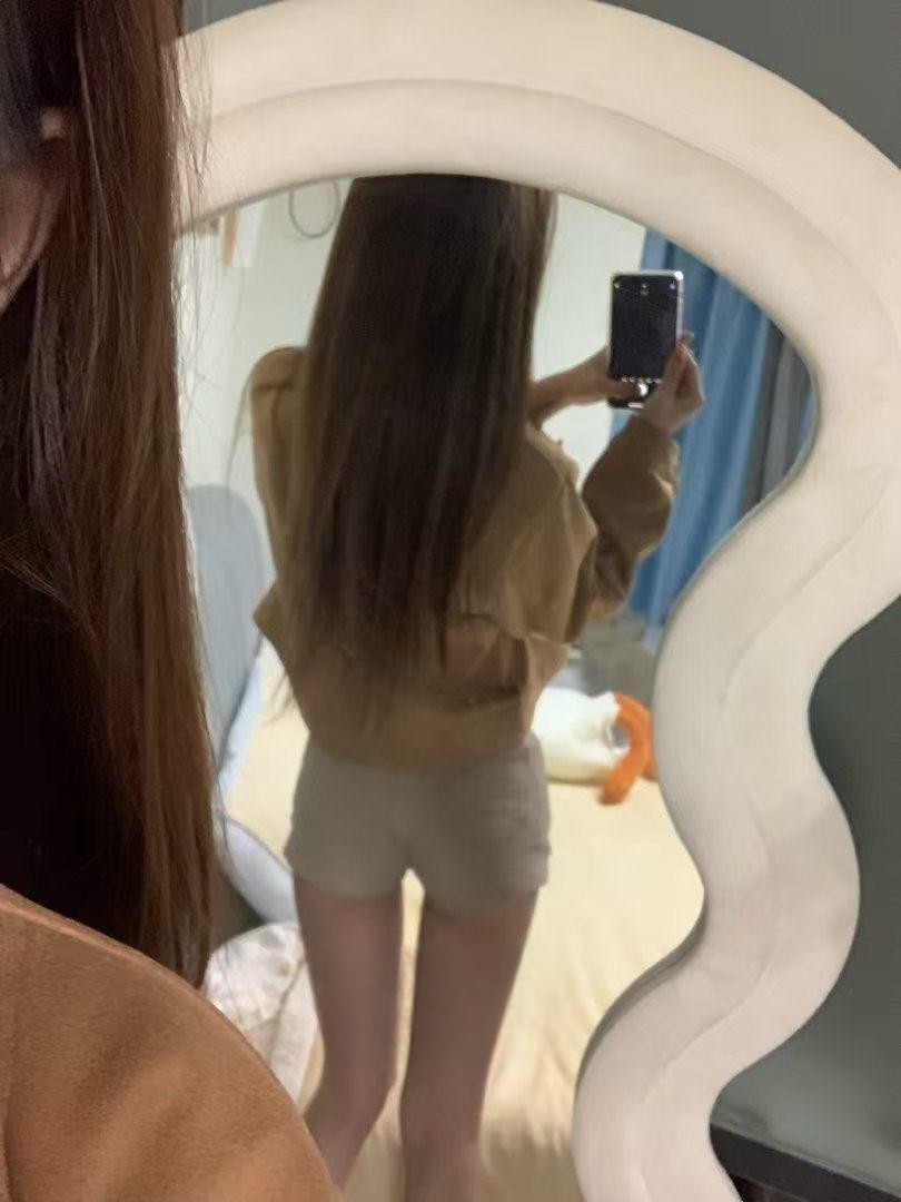汉阳这样的小骚妹干2炮很值的