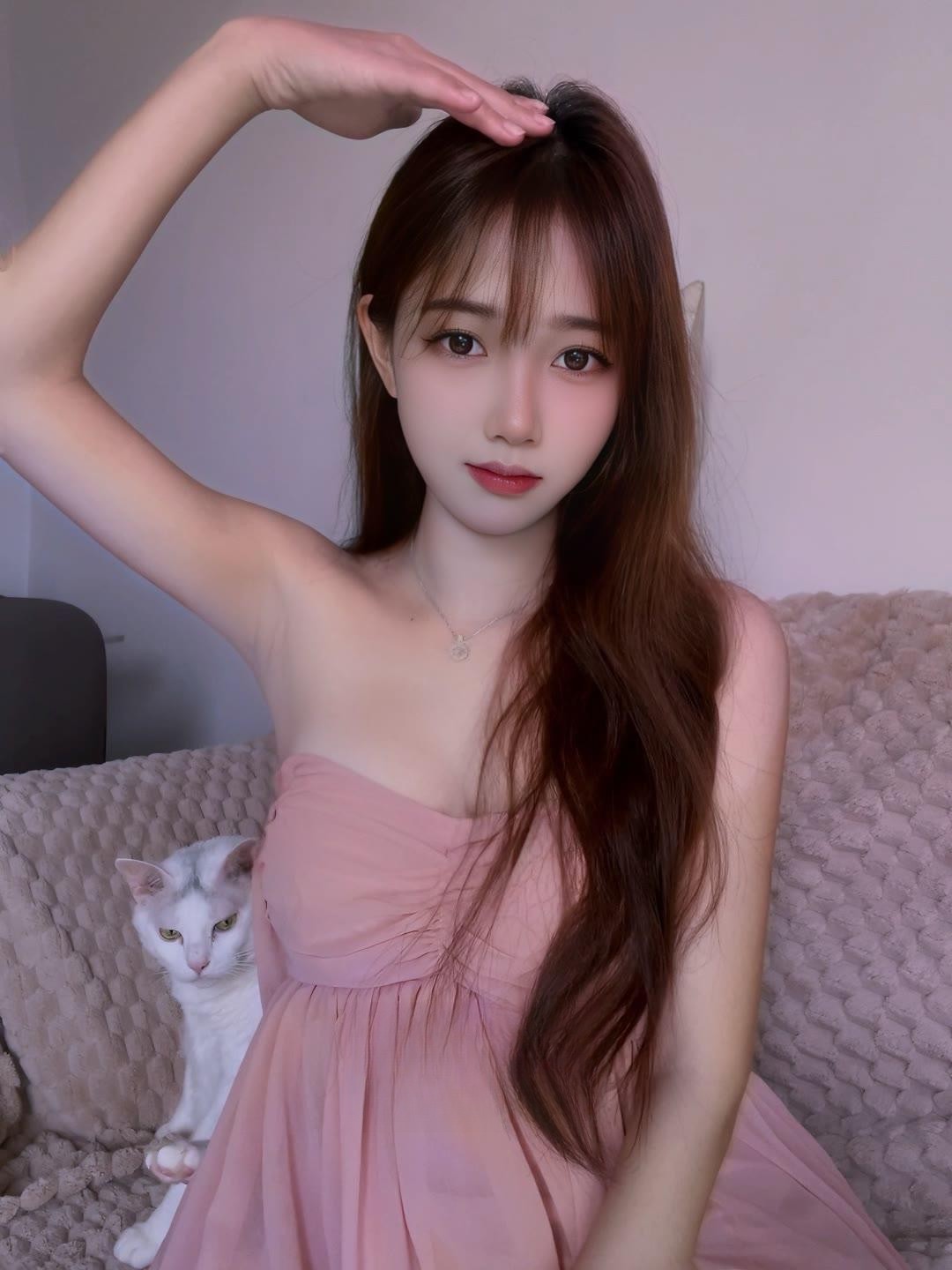 妹妹粉嫩鲍鱼性欲强