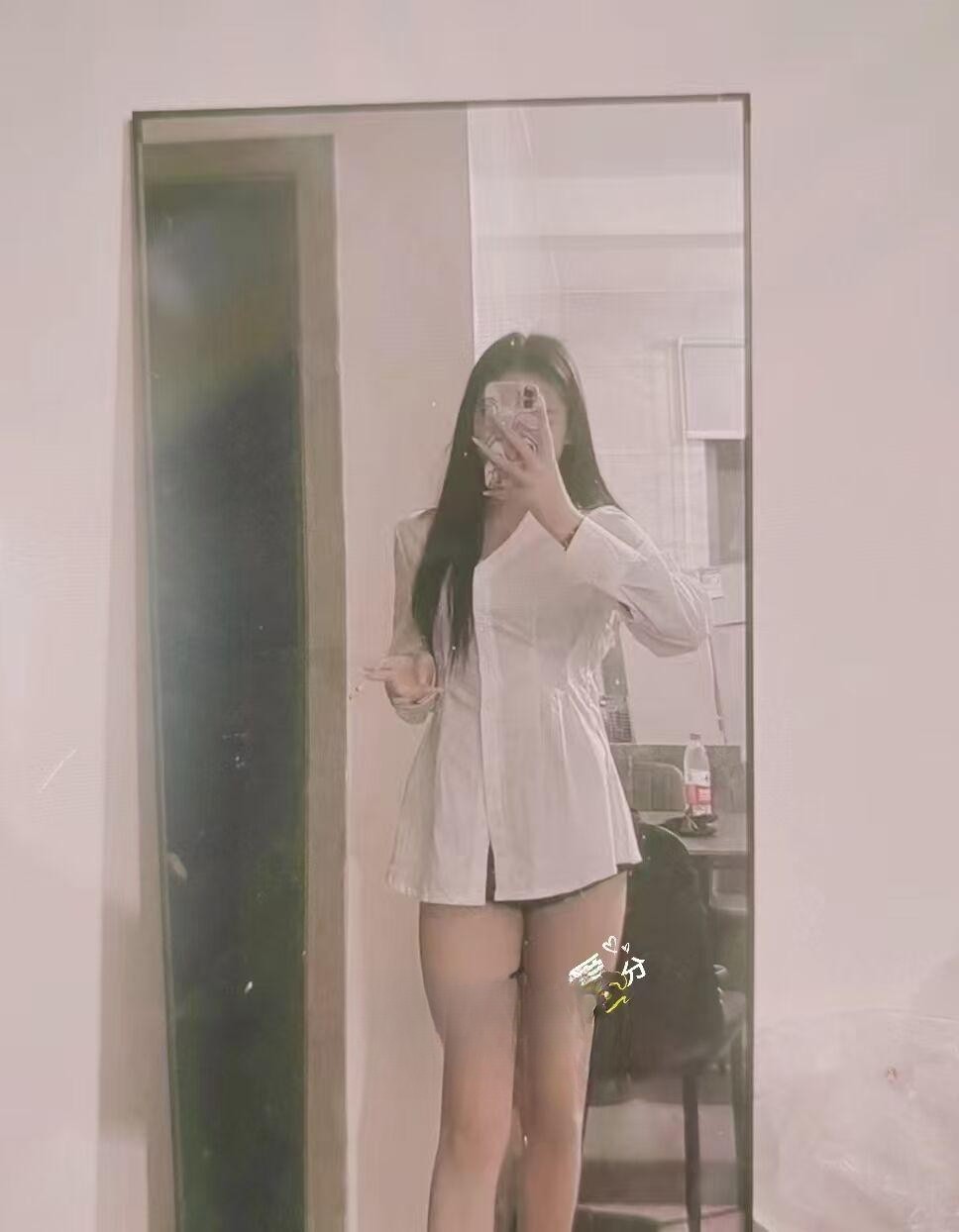兔子网袜诱惑小妞